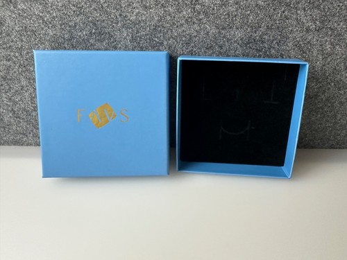 Christ schmuck box - schmuck,